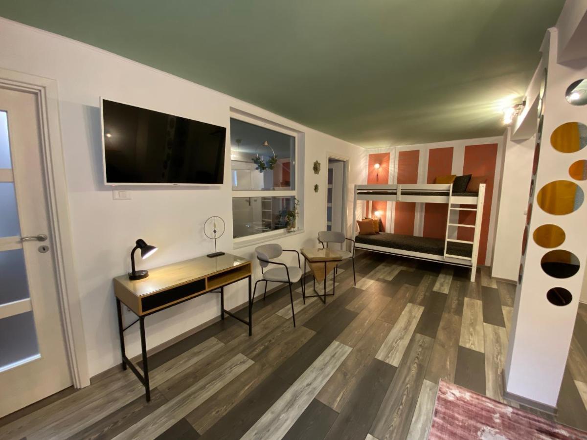 Evergreen Apartment 티미쇼아라 외부 사진